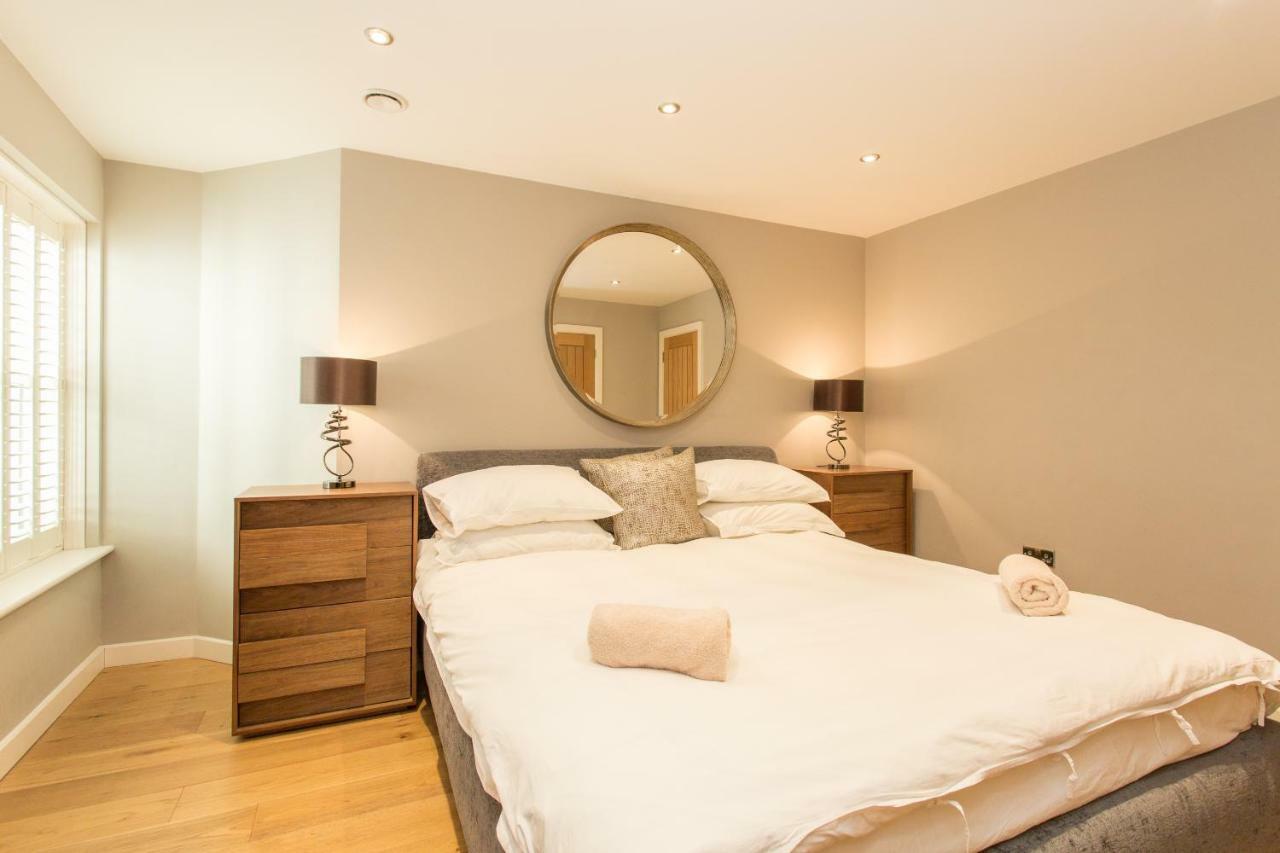The Sweet Mews - Large 4Bdr Home Londen Buitenkant foto
