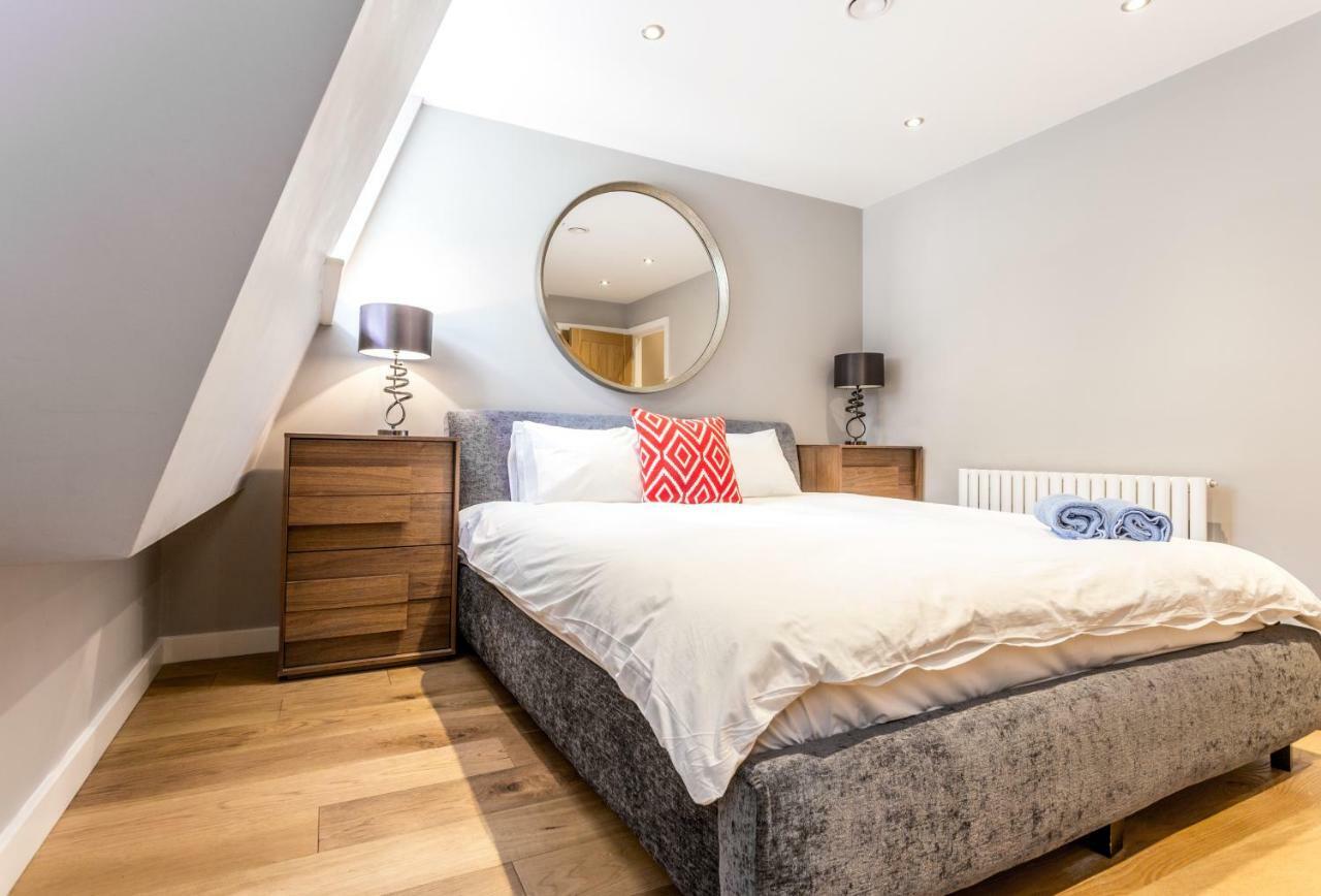 The Sweet Mews - Large 4Bdr Home Londen Buitenkant foto