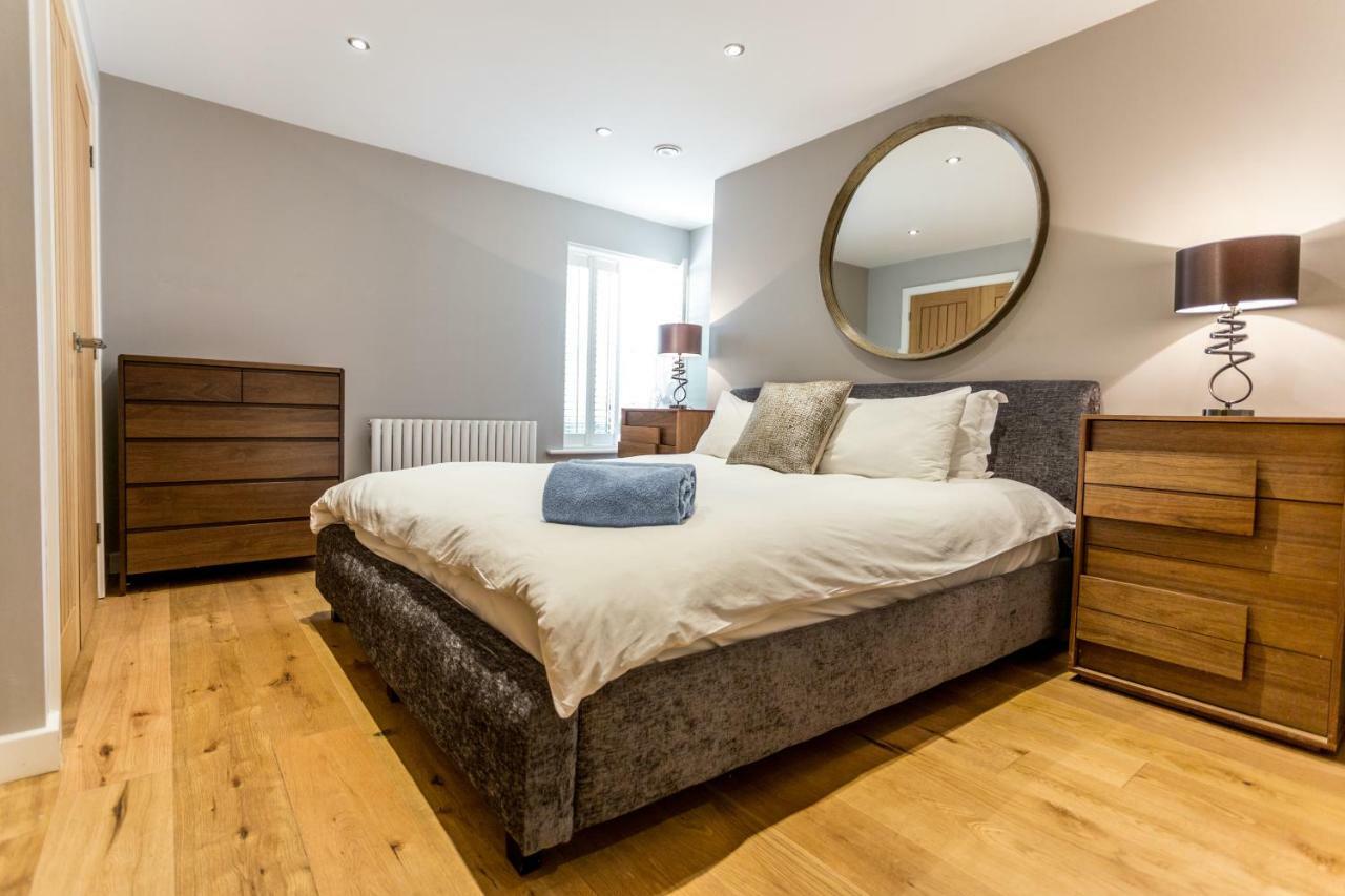 The Sweet Mews - Large 4Bdr Home Londen Buitenkant foto