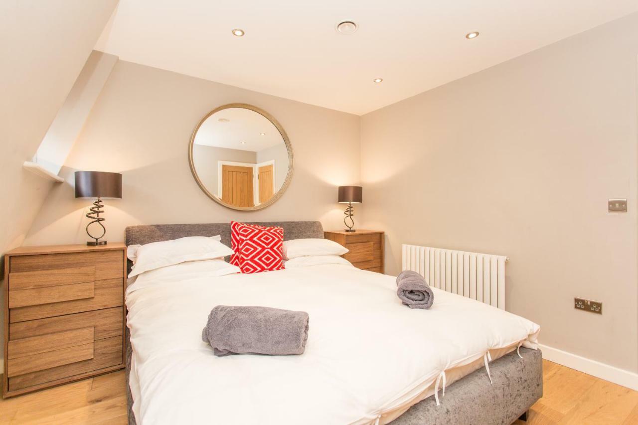 The Sweet Mews - Large 4Bdr Home Londen Buitenkant foto