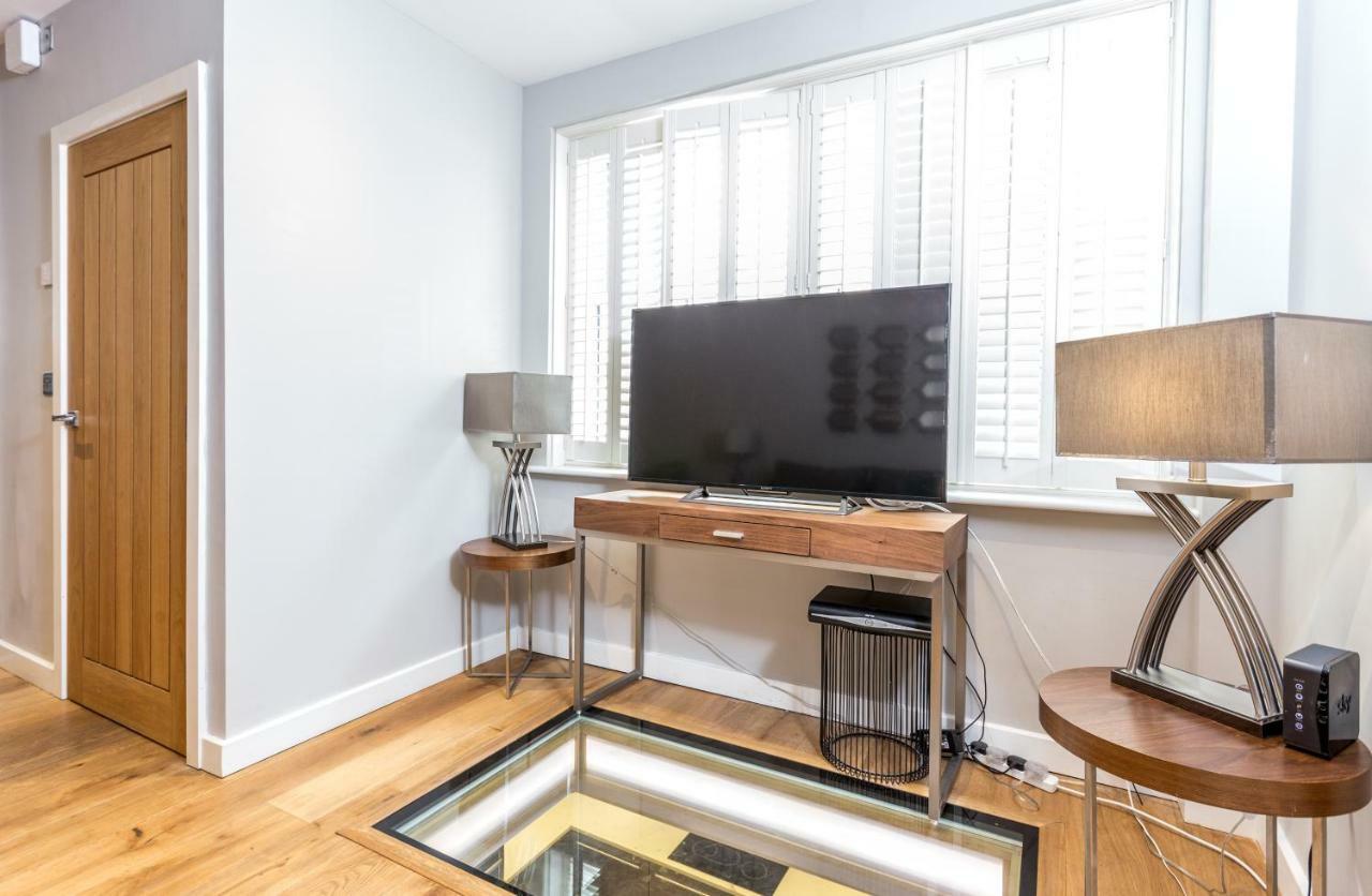The Sweet Mews - Large 4Bdr Home Londen Buitenkant foto