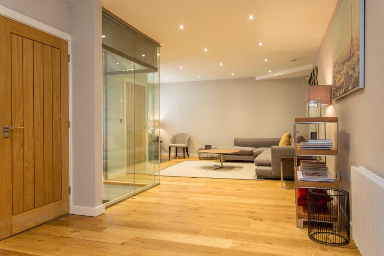 The Sweet Mews - Large 4Bdr Home Londen Buitenkant foto