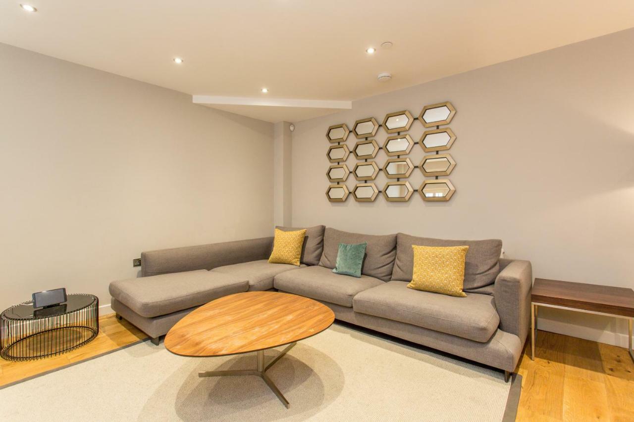 The Sweet Mews - Large 4Bdr Home Londen Buitenkant foto
