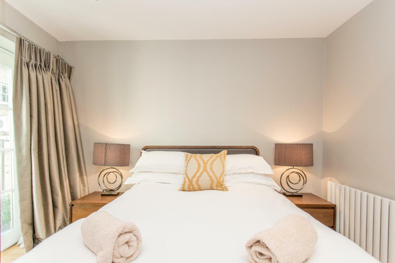 The Sweet Mews - Large 4Bdr Home Londen Buitenkant foto