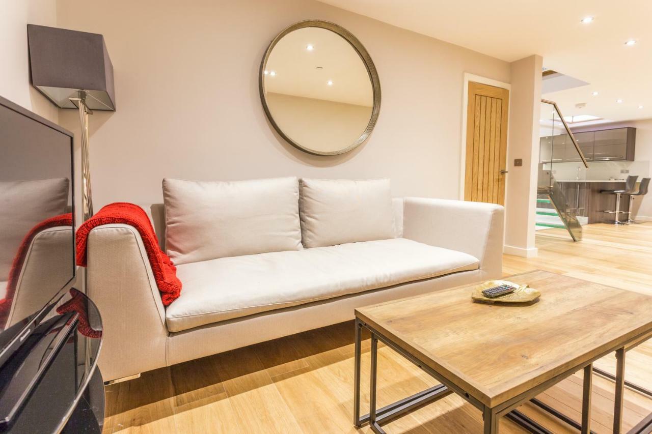The Sweet Mews - Large 4Bdr Home Londen Buitenkant foto