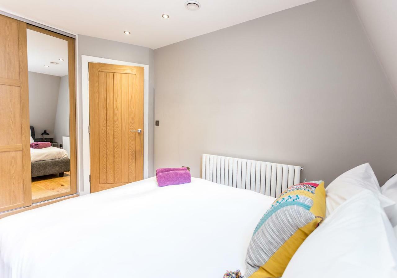 The Sweet Mews - Large 4Bdr Home Londen Buitenkant foto